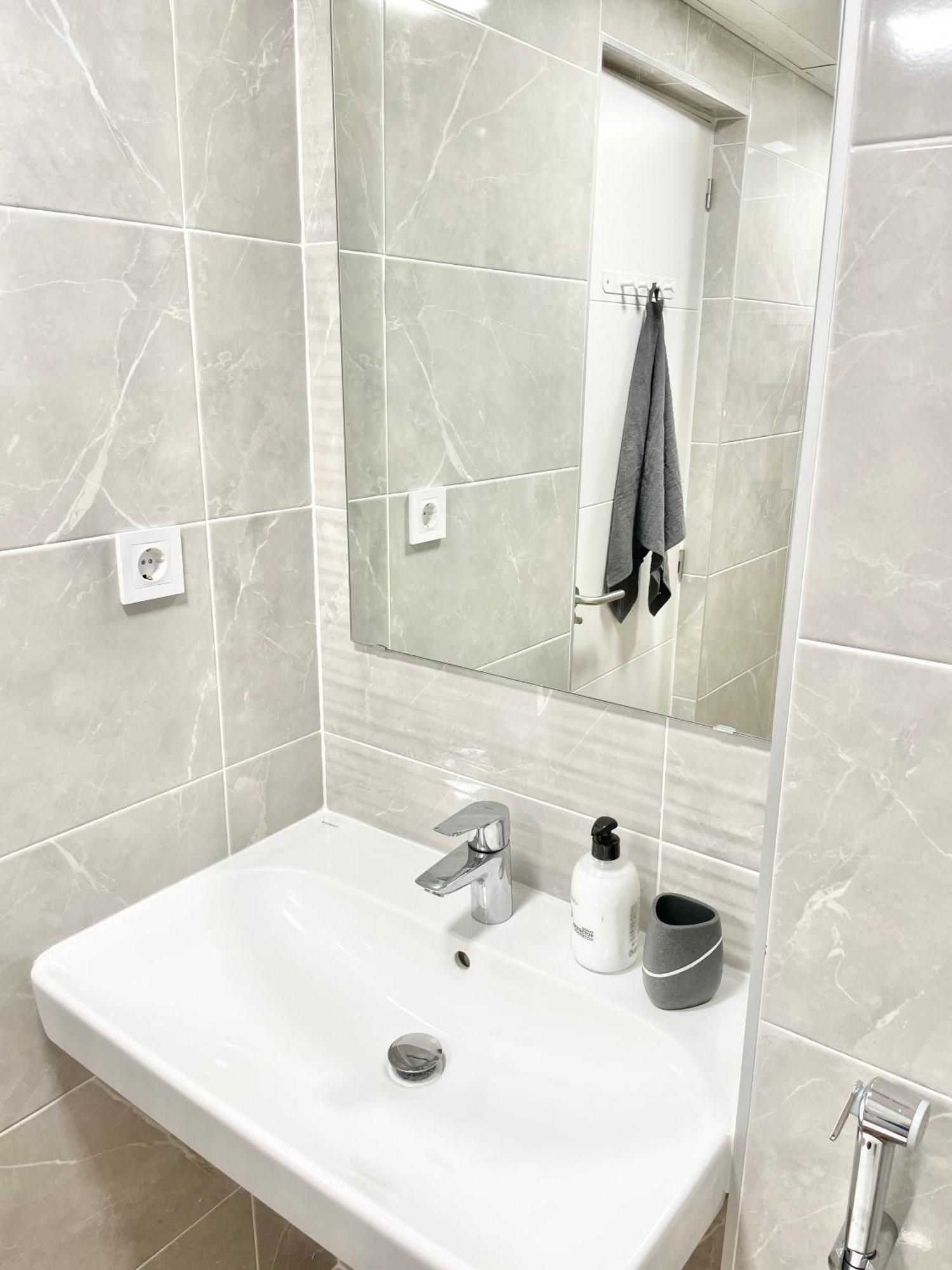 New Square Ibiza Apartment เบนิดอร์ม ภายนอก รูปภาพ