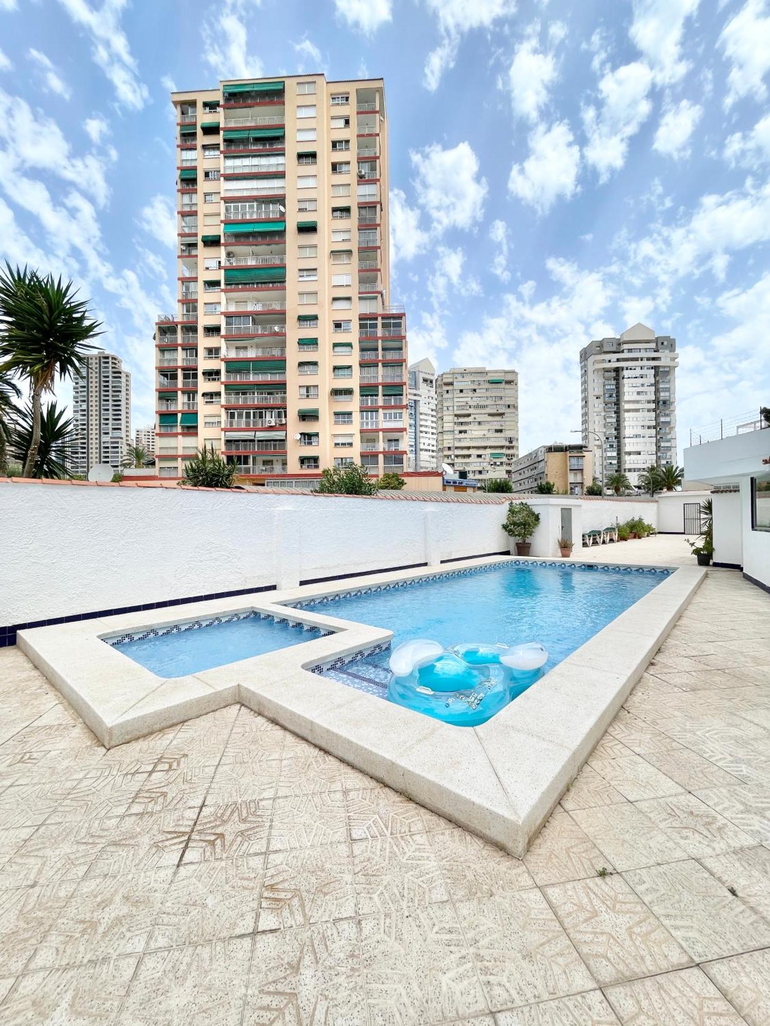 New Square Ibiza Apartment เบนิดอร์ม ภายนอก รูปภาพ